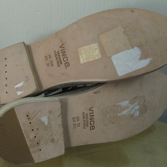 Vince Desert Boots Women's Size 7 - Picture 7 of 7
